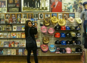 A TUTTO COUNTRY DA ERNEST TUBB RECORD SHOP