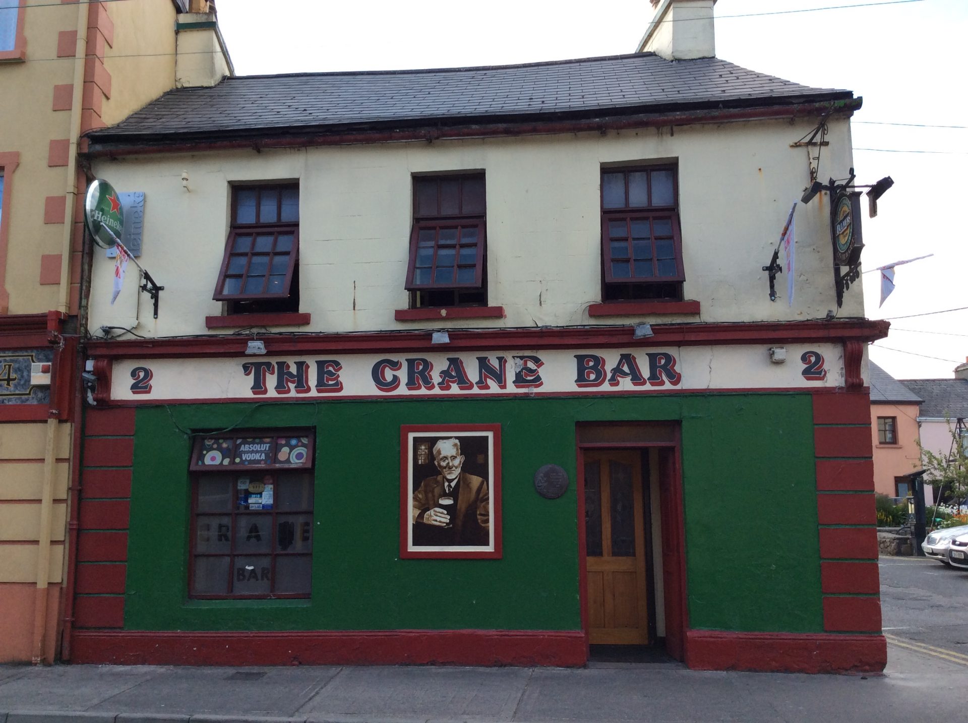 La porta del Crane Bar