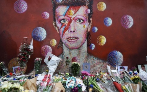 Il murales dedicato a Bowie