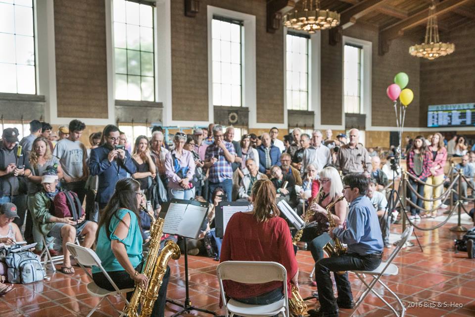 Un concerto dentro ad union station, foto credit dalla pagina FB