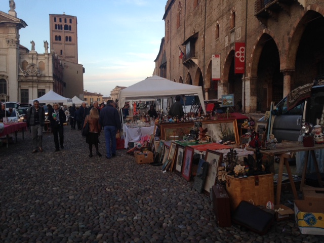 Piazza Sordello