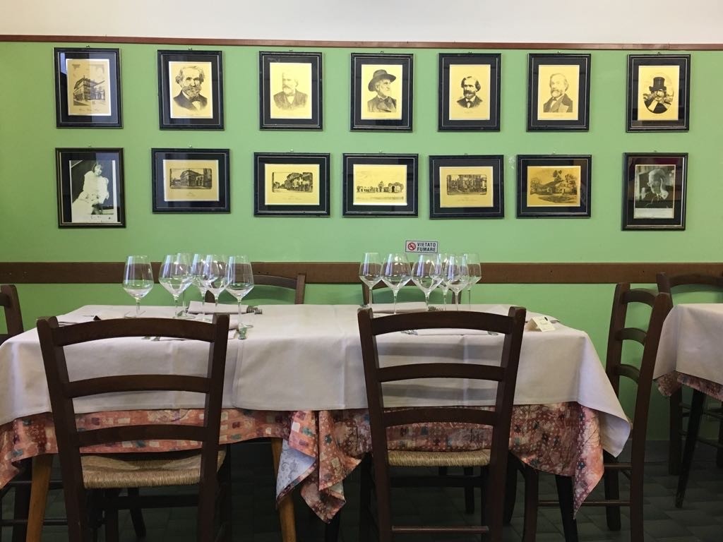 Interno Osteria Corale, foto di Gloria