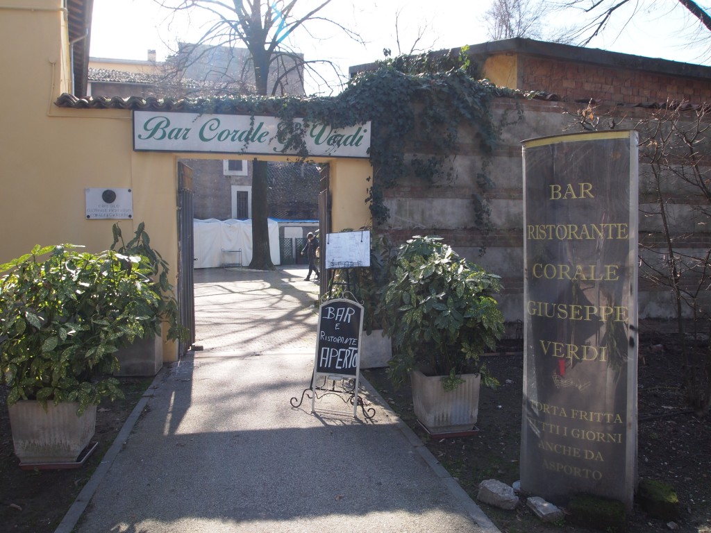 Ingresso Osteria Corale Verdi, foto di Gloria