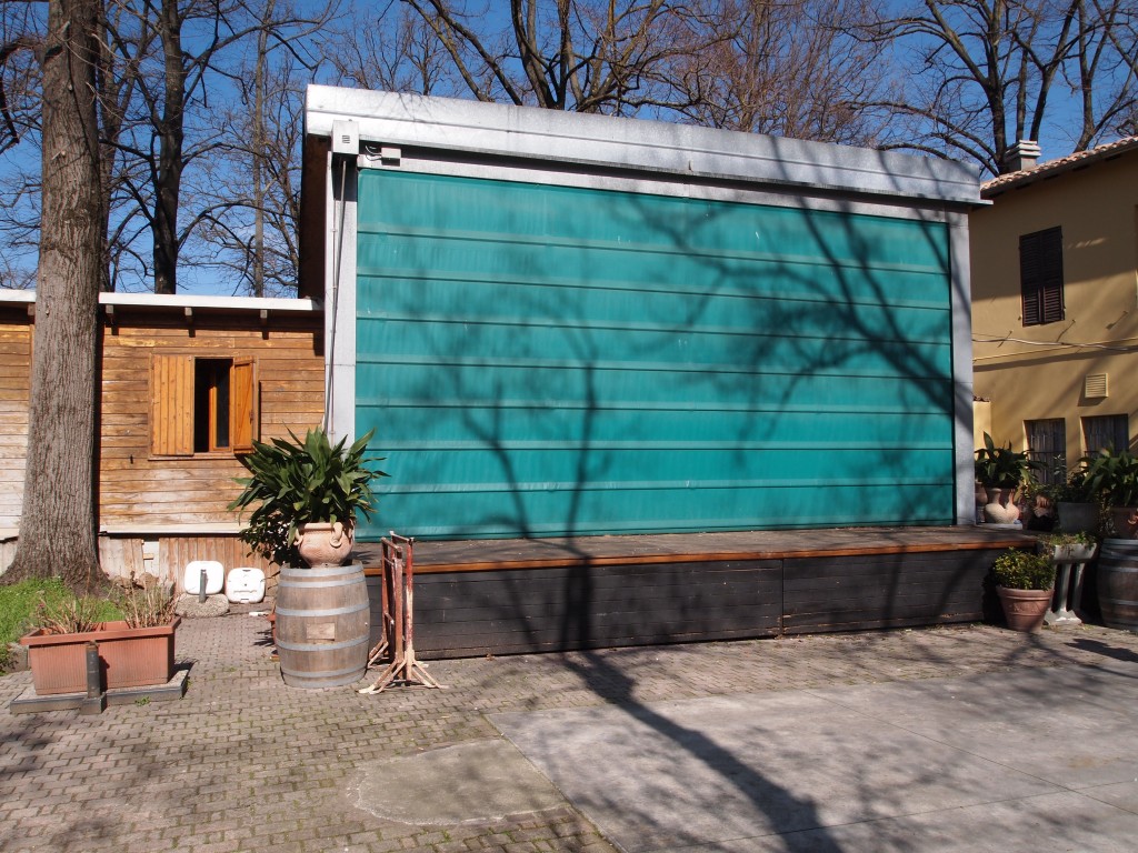 Palco esterno Osteria Corale, foto di Gloria