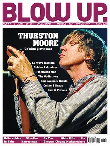 Una delle copertine di Blow Up con uno scatto di Andrea a Thurston Moore