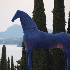 GITA AL LAGO DI GARDA? ECCO ANFITEATRI, GALLERIE E SPAZI VERDI DA VISITARE