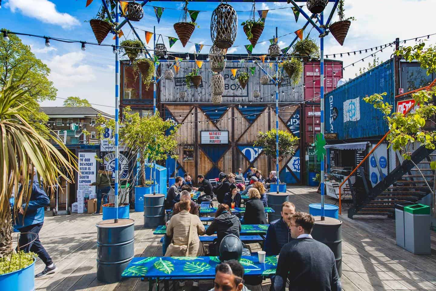 BestDogfriendlyStreetFoodMarketsandHallsinLondonPopBrixton