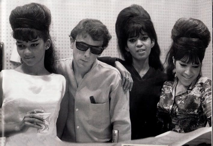 Phil Spector e Ronettes